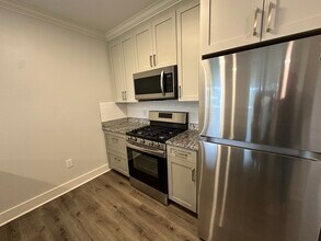 17 Hennery Wy in Medfield, MA - Building Photo - Building Photo