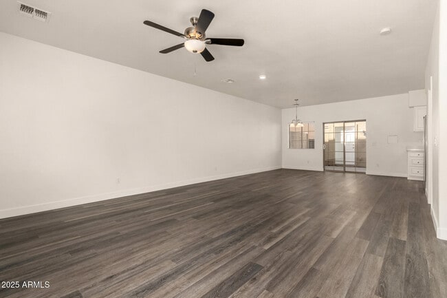 2838 E Tracy Ln in Phoenix, AZ - Building Photo - Building Photo