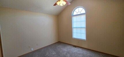 814 W Delmar St in Springfield, MO - Building Photo - Building Photo