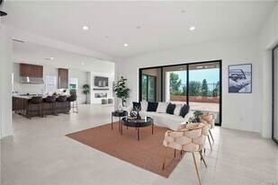 20580 Edgewood Ct in Los Angeles, CA - Building Photo