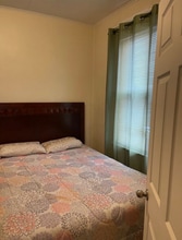 26 Ella St, Unit 2-F in Bloomfield, NJ - Foto de edificio - Building Photo