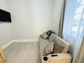 25 Duffield Rd in Toronto, ON - Building Photo - Building Photo