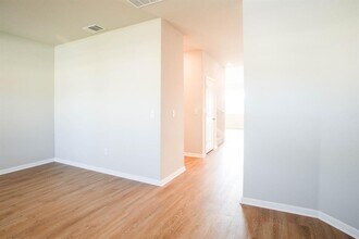 1612 Fairhaven Gtwy in Georgetown, TX - Building Photo - Building Photo