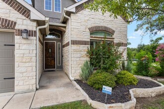 11910 Wilby Crk in San Antonio, TX - Building Photo - Building Photo