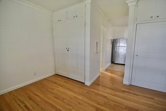 605-609 North Hollywood Way in Burbank, CA - Building Photo - Building Photo