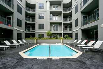 The Westheimer Apartments in Houston, TX - Building Photo - Building Photo