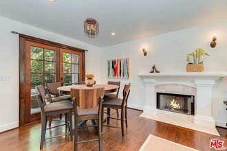 835 N Sycamore Ave in Los Angeles, CA - Building Photo - Building Photo