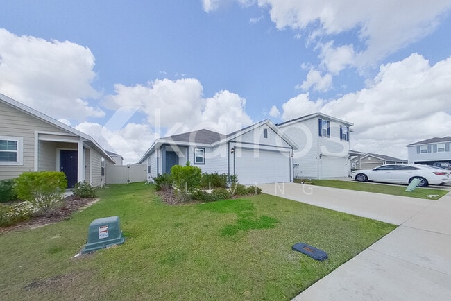 8584 SW 44th Ct, Unit Studio bath-Kitchenette in Ocala, FL - Foto de edificio - Building Photo