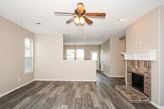 6005 Deck House Rd in Fort Worth, TX - Building Photo - Building Photo