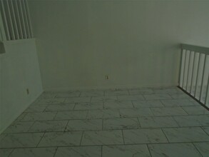 10938 Village Bend Ln in Houston, TX - Building Photo - Building Photo