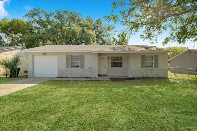 property at 2853 S Sanford Ave