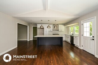 2448 Kingsley Dr NE in Marietta, GA - Building Photo - Building Photo