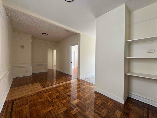 90 E 52nd St-Unit -3 in Brooklyn, NY - Building Photo - Building Photo