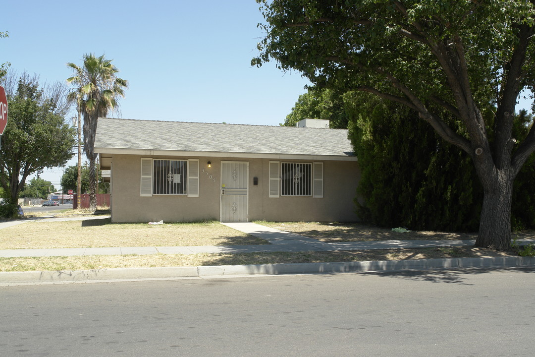 3505 E Grant Ave in Fresno, CA - Building Photo