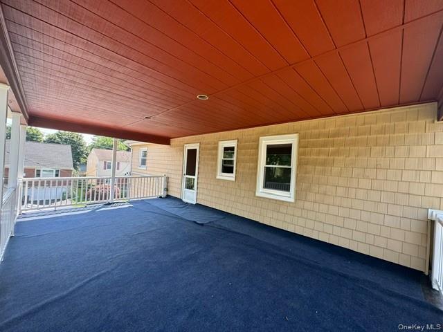 4 Willow St in Harrison, NY - Building Photo - Building Photo