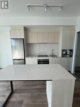 1 Jarvis St in Hamilton, ON - Building Photo - Building Photo