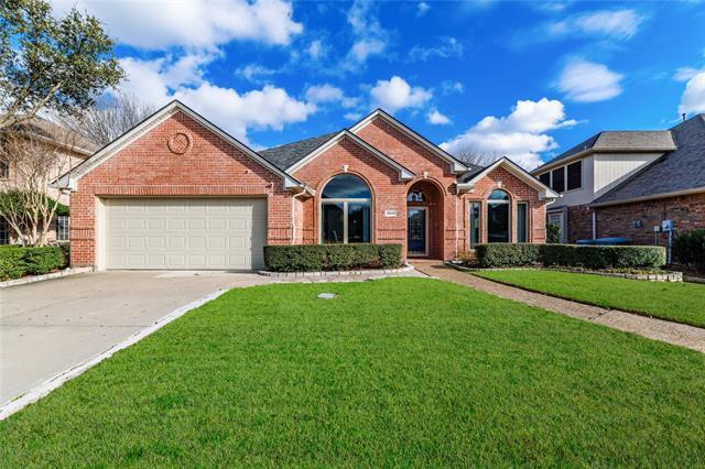 property at 5010 Plantation Ln
