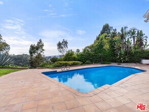 9606 Arby Dr in Beverly Hills, CA - Building Photo - Building Photo