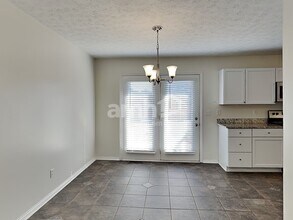 2159 Glenview Dr in Hebron, KY - Building Photo - Building Photo