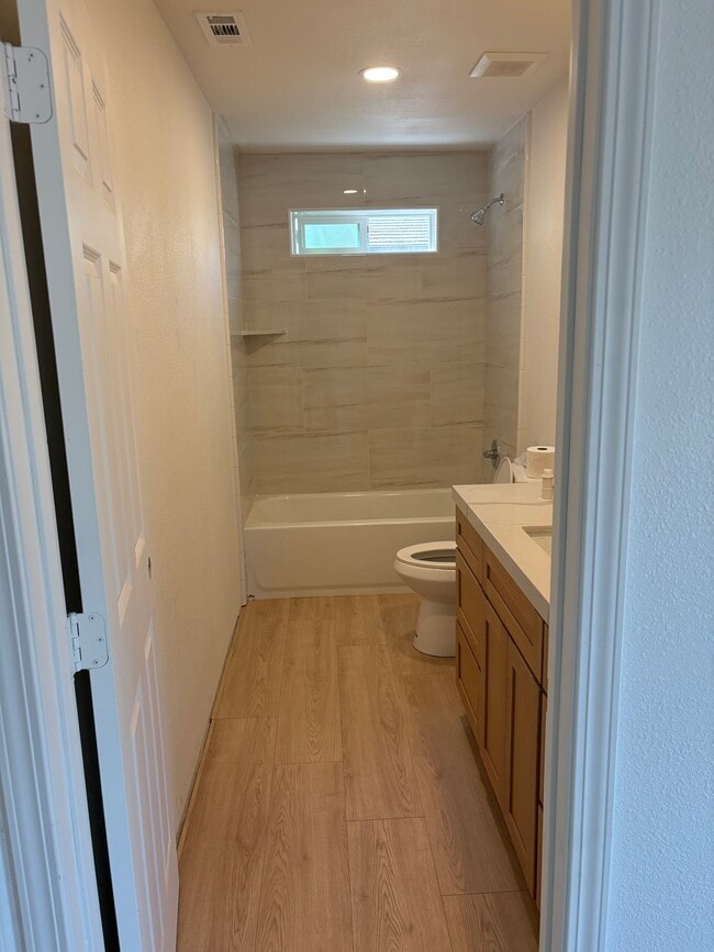 920 Adams Ave in Los Banos, CA - Building Photo - Building Photo