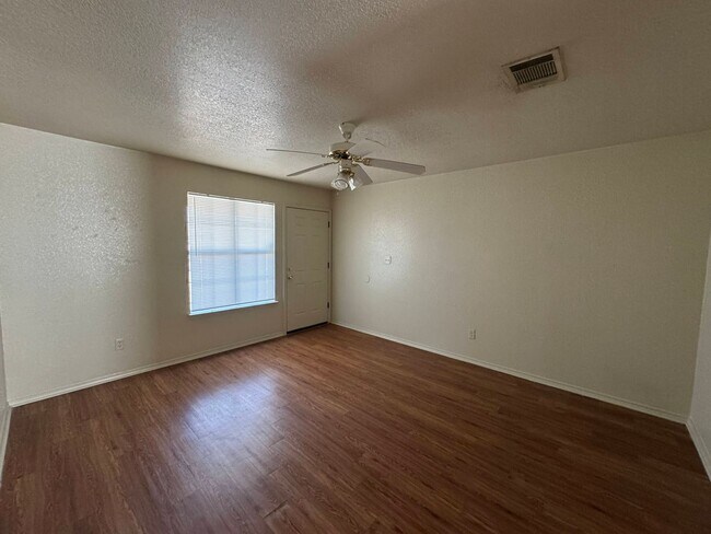 2808 Cantabrian Dr in Killeen, TX - Building Photo - Building Photo