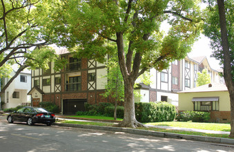 1160 Allen Ave in Glendale, CA - Building Photo - Building Photo