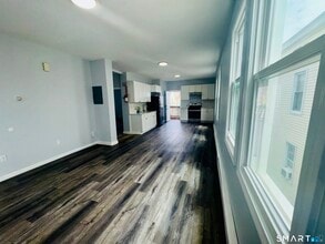 898 Hancock Ave in Bridgeport, CT - Building Photo - Building Photo