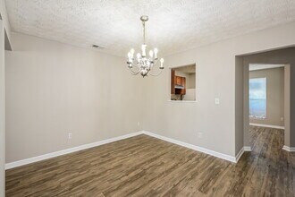 3915 Waldrop Ln in Decatur, GA - Building Photo - Building Photo