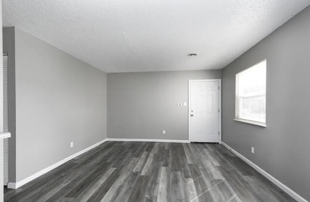 103 Sandstone Ct, Unit 103 in Hillsboro, MO - Foto de edificio - Building Photo