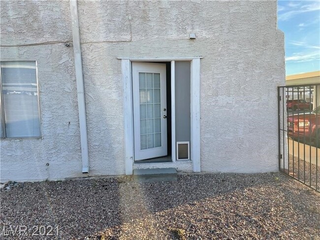 524 Fir St in Boulder City, NV - Foto de edificio - Building Photo