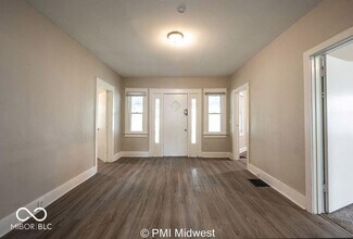 130 N Gladstone Ave in Indianapolis, IN - Building Photo - Building Photo