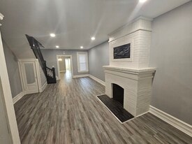 1650 Mineral Spring Rd in Reading, PA - Building Photo