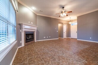 4071 W Song Bird Pl in Fayetteville, AR - Building Photo - Building Photo