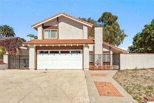 23992 Via La Coruna in Mission Viejo, CA - Building Photo