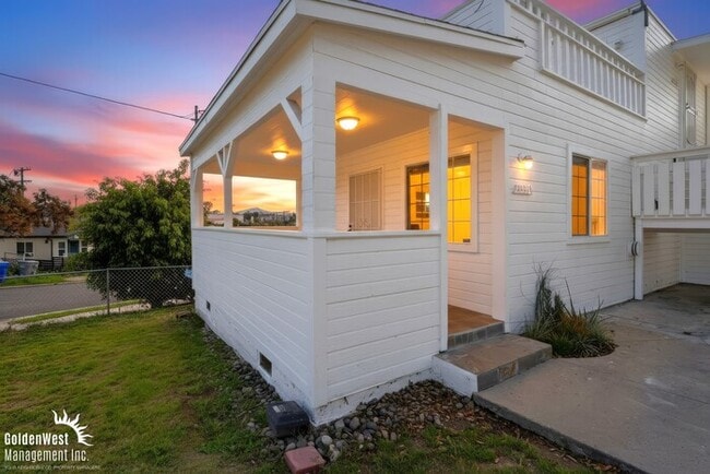 property at 4157 Franklin Ave