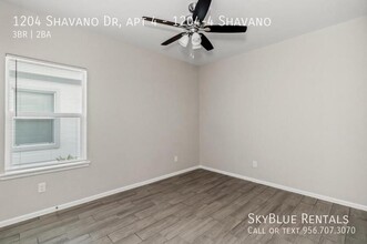 1204 Shavano Dr in Edinburg, TX - Building Photo - Building Photo