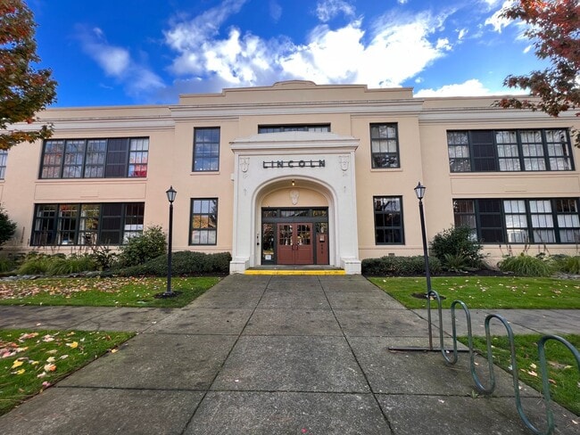 property at 650 W 12th Ave