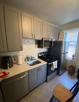824 Huntington Ave, Unit 2 in Boston, MA - Building Photo