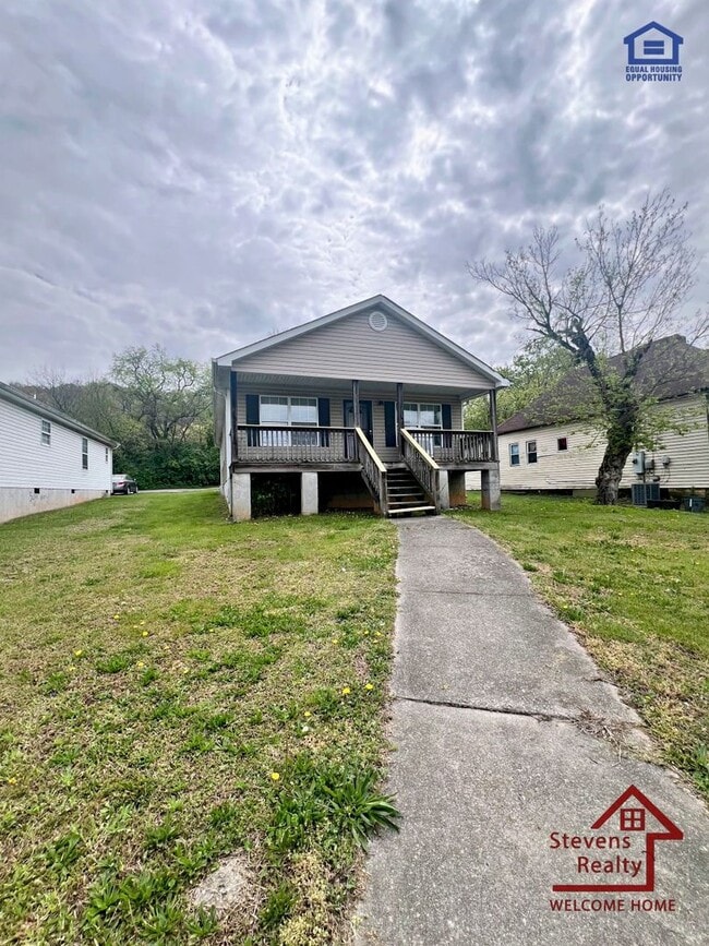 property at 2404 Dodds Ave