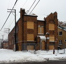 18029 Schoenherr St in Detroit, MI - Building Photo - Building Photo