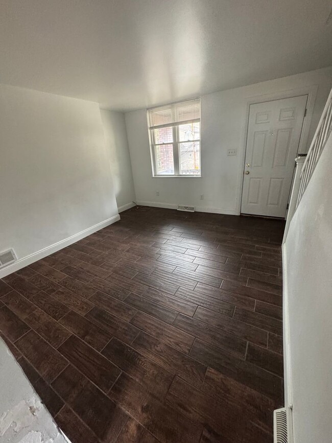 property at 415 Sweetbriar St