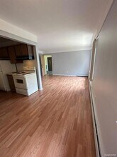 16480 E 9 Mile Rd, Unit 201 in Eastpointe, MI - Building Photo - Building Photo