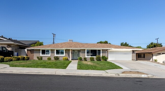 11460 Hillcrest St in Loma Linda, CA - Building Photo - Building Photo
