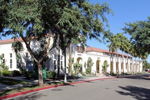 The Village at Serra Mesa - Lincoln Military Apartments