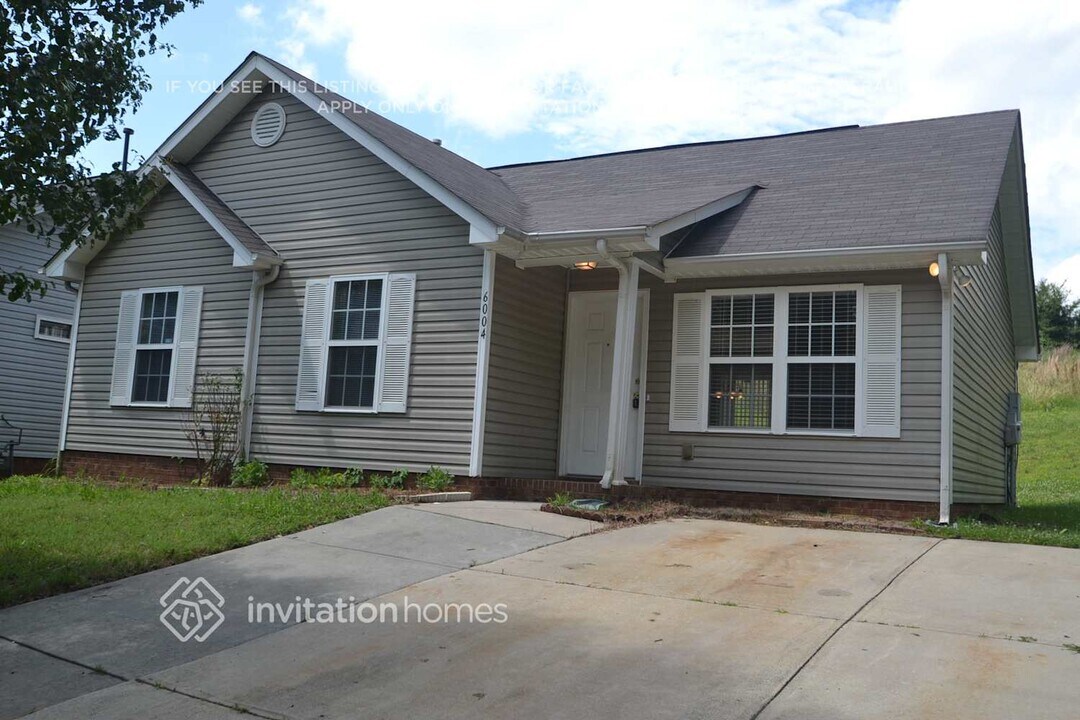 6004 Derek Christopher Ct in Charlotte, NC - Building Photo