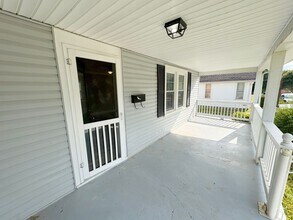 318 Montague St in Franklin, KY - Building Photo - Building Photo