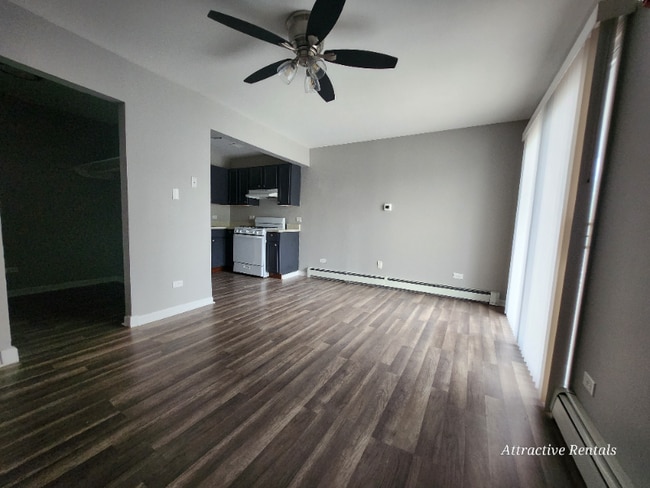 3343 Commercial Ave in South Chicago Heights, IL - Building Photo - Building Photo