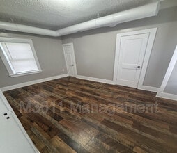 1108 Charleston St in Lincoln, NE - Building Photo - Building Photo