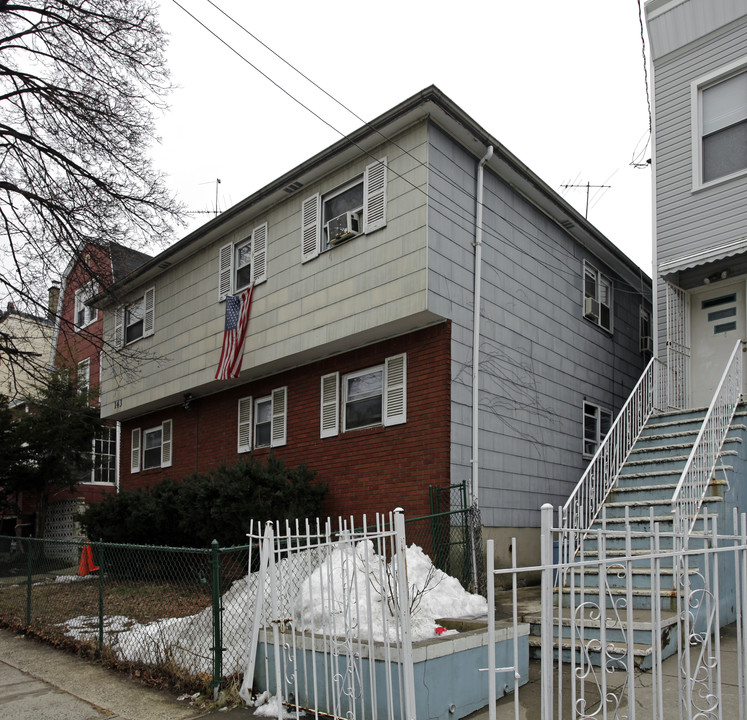143 Highland Ave in Jersey City, NJ - Foto de edificio