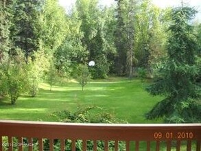 19519 Sue Tawn Dr in Anchorage, AK - Building Photo - Building Photo